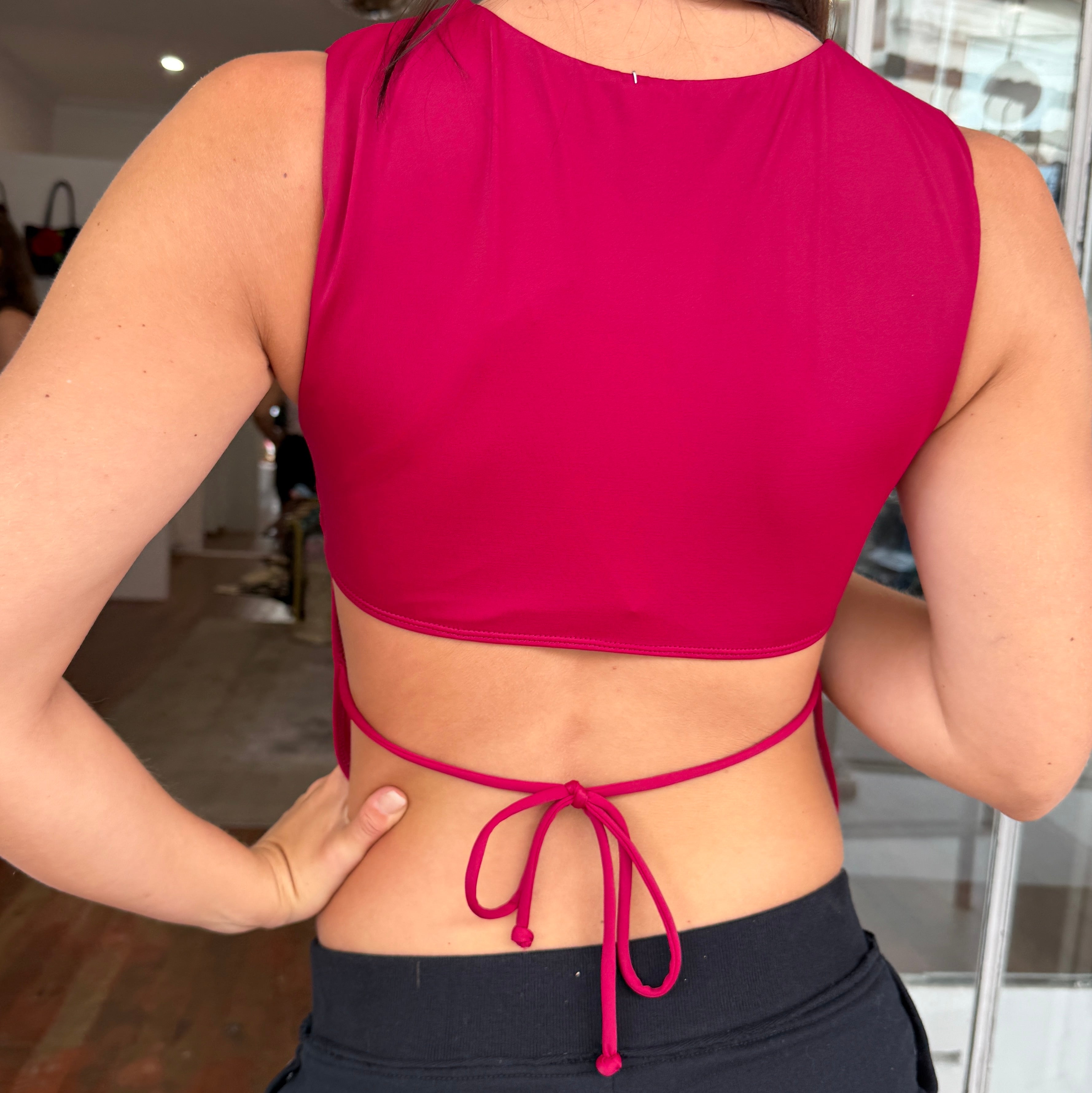 Berry Newyork High Neck Top